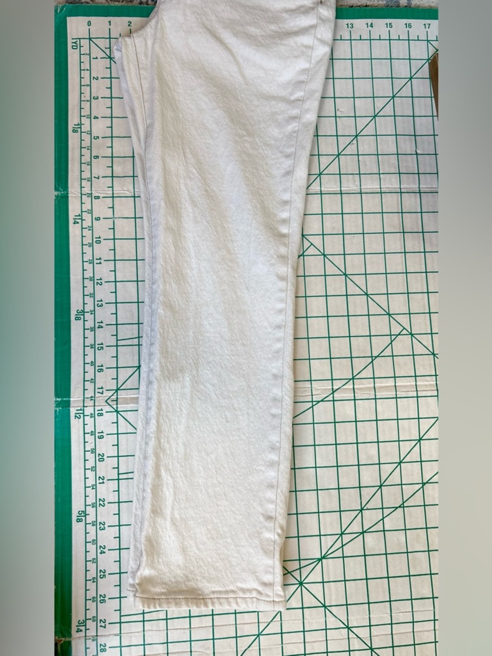 Madewell Cream Denim Jeans - Picture 8 of 12